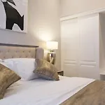 Tailor Two-Bedroom Suite