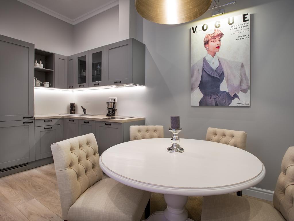 Tailor Two-bedroom Apartment Dubrovnik