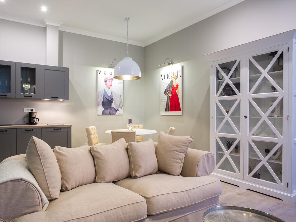 Tailor Two-bedroom Apartment Dubrovnik